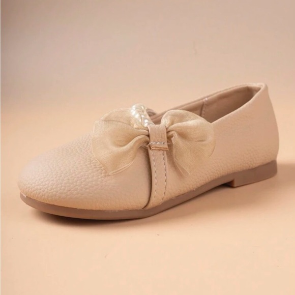 Toddler girls beige flats - Picture 3 of 5